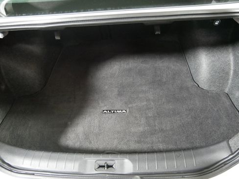 Used 2022 Nissan Altima 2.5 SV image 18