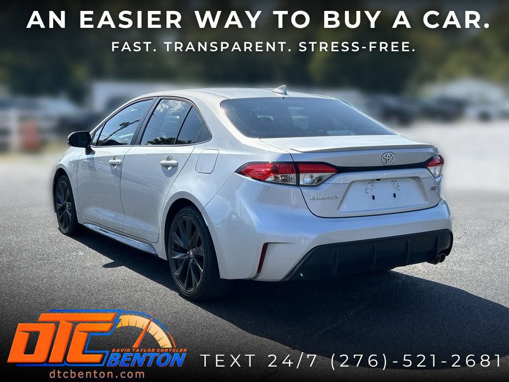 Used 2023 Toyota Corolla SE FWD image 5
