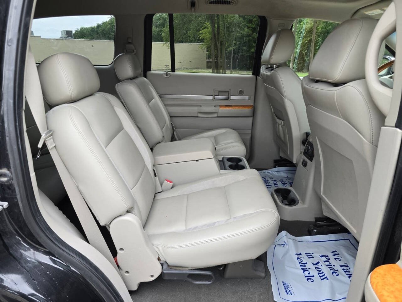 Used 2007 Chrysler Aspen Limited AWD/4WD image 12