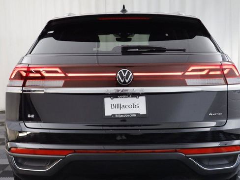 Used 2025 Volkswagen Atlas Cross Sport SE image 14
