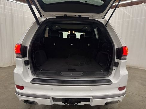 Used 2020 Jeep Grand Cherokee Limited X image 31