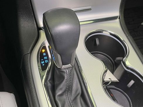 Used 2018 Jeep Grand Cherokee Limited image 36