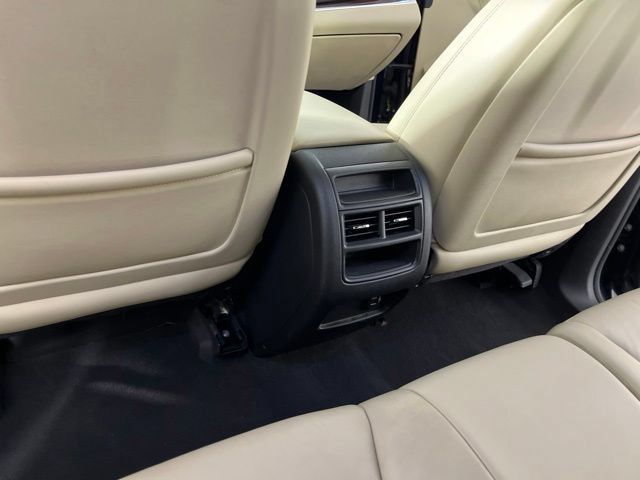 Used 2017 Cadillac XT5 Luxury FWD image 42