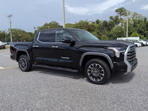 Used 2024 Toyota Tundra Limited AWD/4WD image 2
