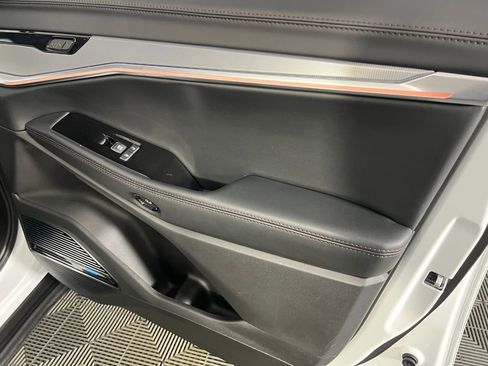 Used 2024 Jeep Wagoneer Launch Edition image 43