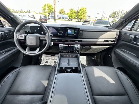 Used 2024 Hyundai Santa Fe Calligraphy image 15