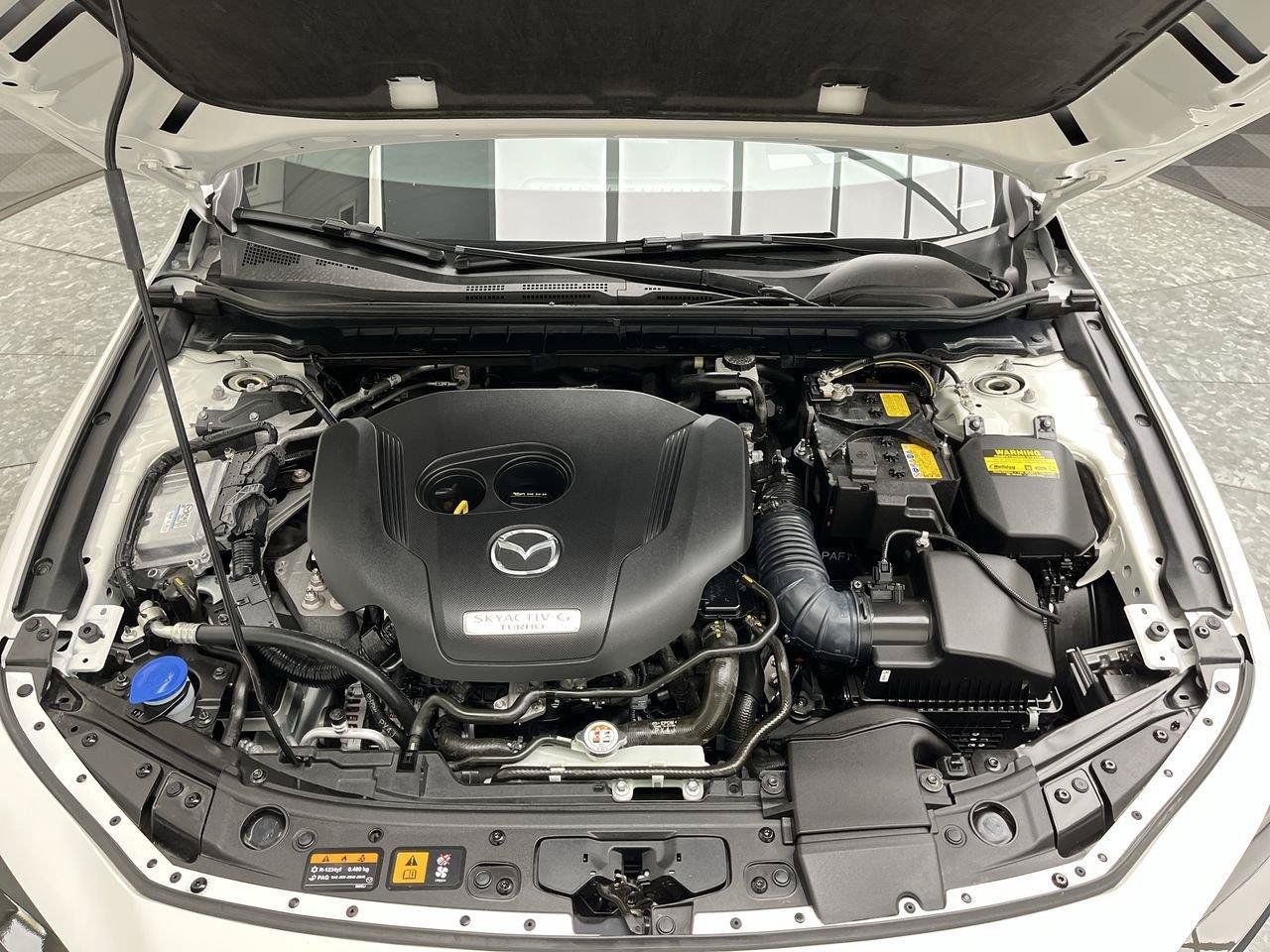Certified 2025 MAZDA MAZDA3 Hatchback w/Premium Plus Pkg AWD/4WD image 28