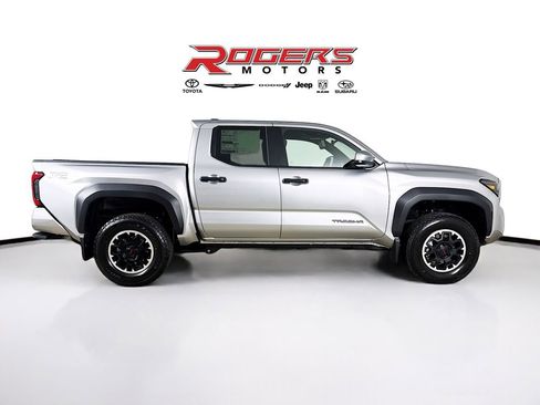 New 2026 Toyota Tacoma TRD Off-Road image 9