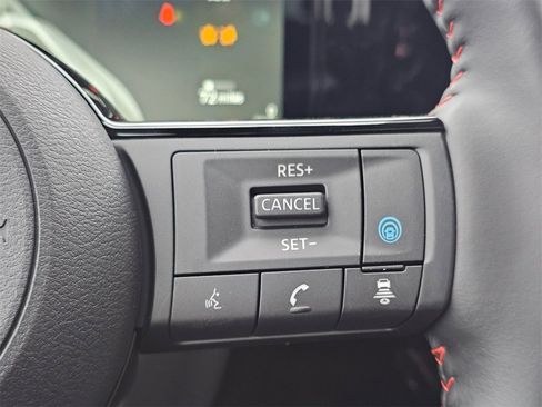 New 2026 Nissan Kicks SR image 14