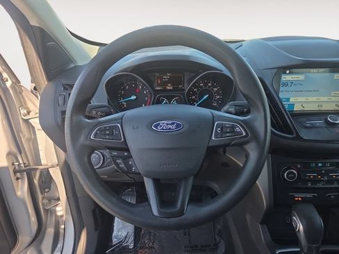 Used 2019 Ford Escape SE AWD/4WD image 9