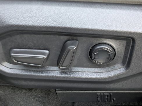 Certified 2025 Toyota Sequoia Limited image 21