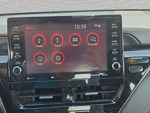 Used 2024 Toyota Camry XSE FWD image 19