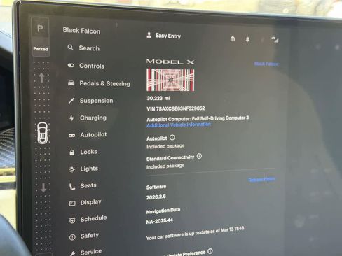 Used 2022 Tesla Model X Plaid image 18