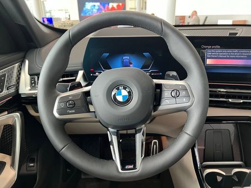 Used 2025 BMW X1 xDrive28i w/ Premium Package image 12