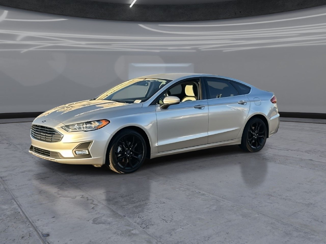 Used 2019 Ford Fusion SE w/ Equipment Group 151A FWD image 3