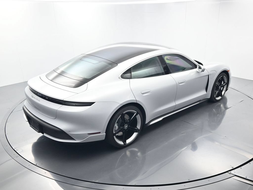 Certified 2022 Porsche Taycan Turbo AWD/4WD image 39
