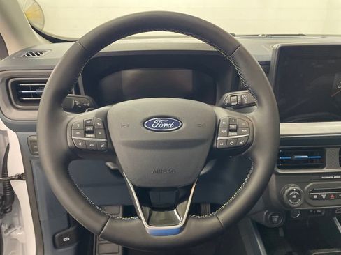 New 2025 Ford Maverick Lobo image 19