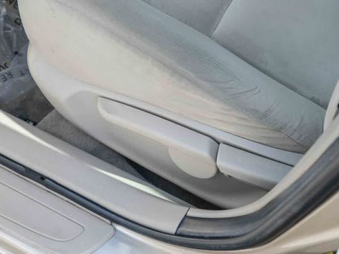 Used 2009 Toyota Corolla LE image 23