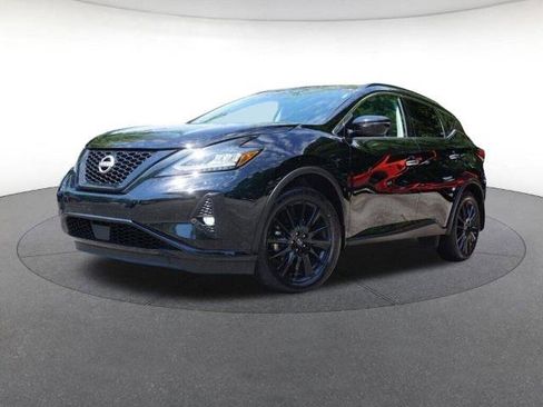 Certified 2024 Nissan Murano SV w/ SV Midnight Edition Package image 2