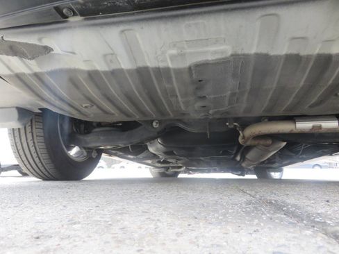 Used 2015 Honda Odyssey EX-L image 31