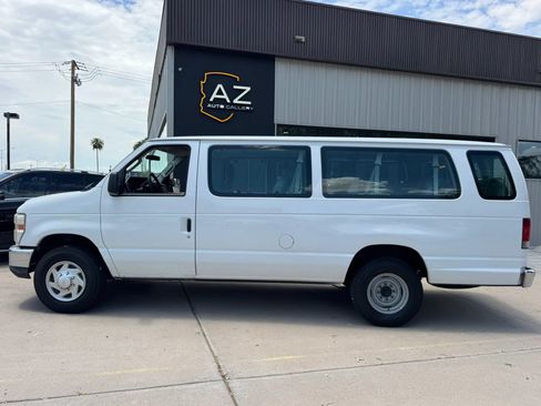 Used 2012 Ford E-350 and Econoline 350 XLT RWD image 9