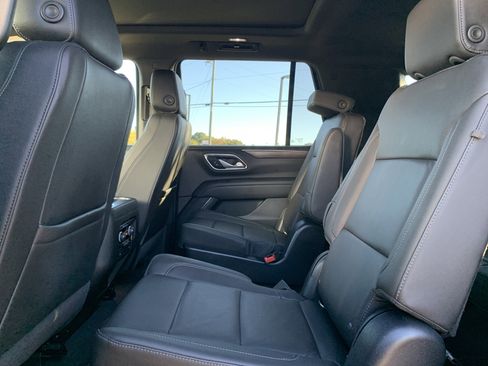 Used 2022 Chevrolet Tahoe LT image 32