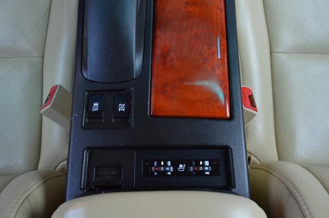Used 2011 Lexus RX 350 AWD w/ Premium Pkg image 30