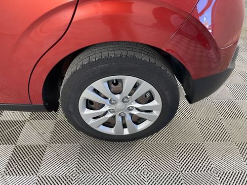 Used 2022 Kia Soul LX FWD image 19