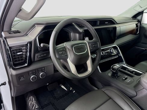New 2026 GMC Sierra 1500 Denali w/ Denali Reserve Package image 9