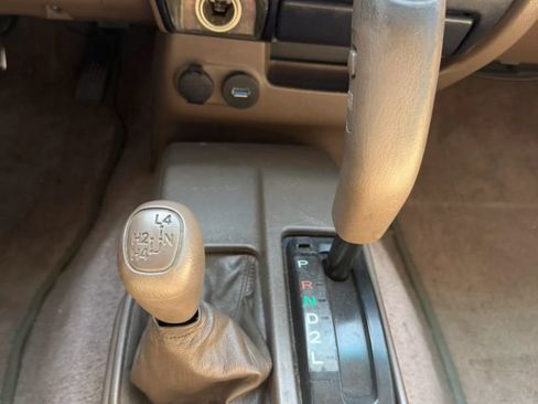 Used 1999 Toyota Tacoma Limited AWD/4WD image 22