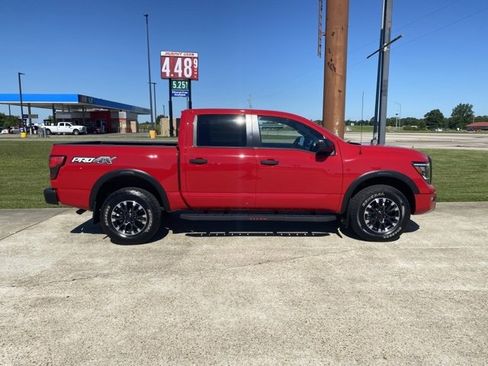 Used 2021 Nissan Titan PRO-4X w/ Off Road Protection Package image 2