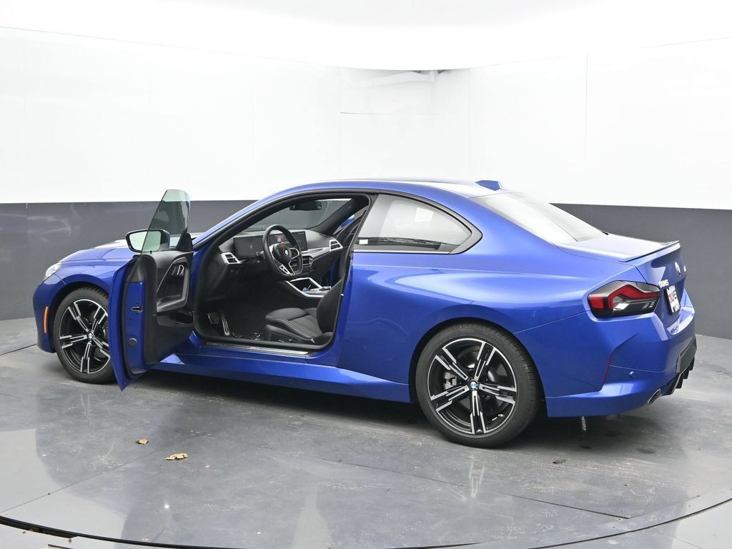 Used 2026 BMW 230i Coupe RWD image 48