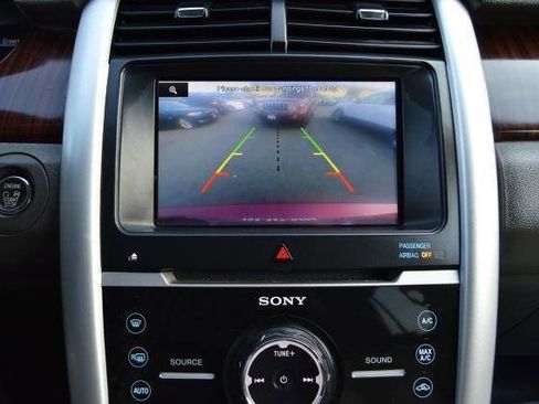 Used 2013 Ford Edge Limited image 24