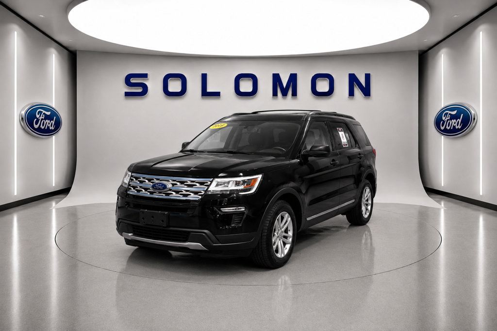 Used 2018 Ford Explorer XLT AWD/4WD image 1