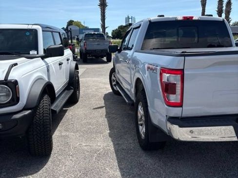 Used 2022 Ford F150 Lariat w/ Equipment Group 502A High AWD/4WD image 6