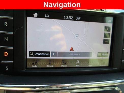 Used 2019 Lincoln Continental Select FWD image 14