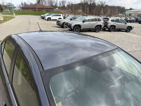 Used 2016 Subaru Impreza 2.0i Premium image 8