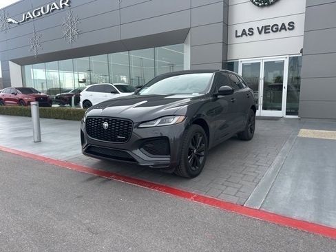 Used 2024 Jaguar F-PACE R-Dynamic S image 1