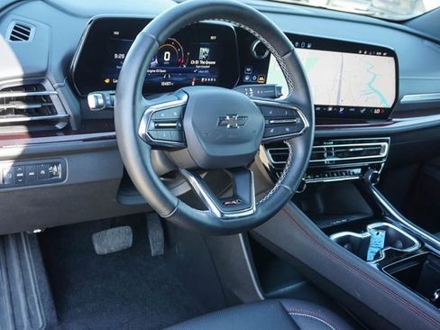 Used 2025 Chevrolet Traverse Z71 w/ LPO, Floor Liner Package image 15