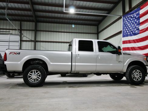 Used 2013 Ford F350 Lariat w/ Lariat Ultimate Pkg AWD/4WD image 13