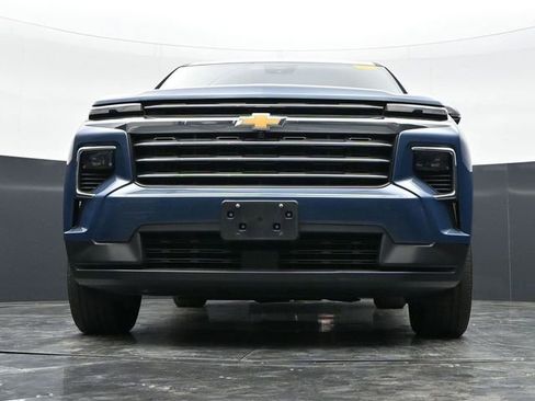 Used 2024 Chevrolet Traverse LT AWD/4WD image 34