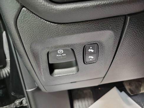 Used 2025 RAM 1500 Big Horn image 31