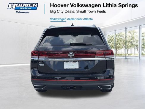Certified 2026 Volkswagen Atlas SE w/ Panoramic Sunroof Package FWD image 25