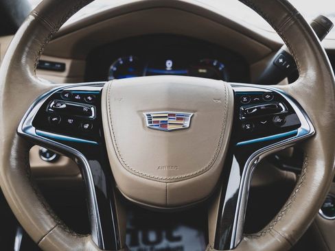 Used 2020 Cadillac Escalade ESV Platinum AWD/4WD image 15