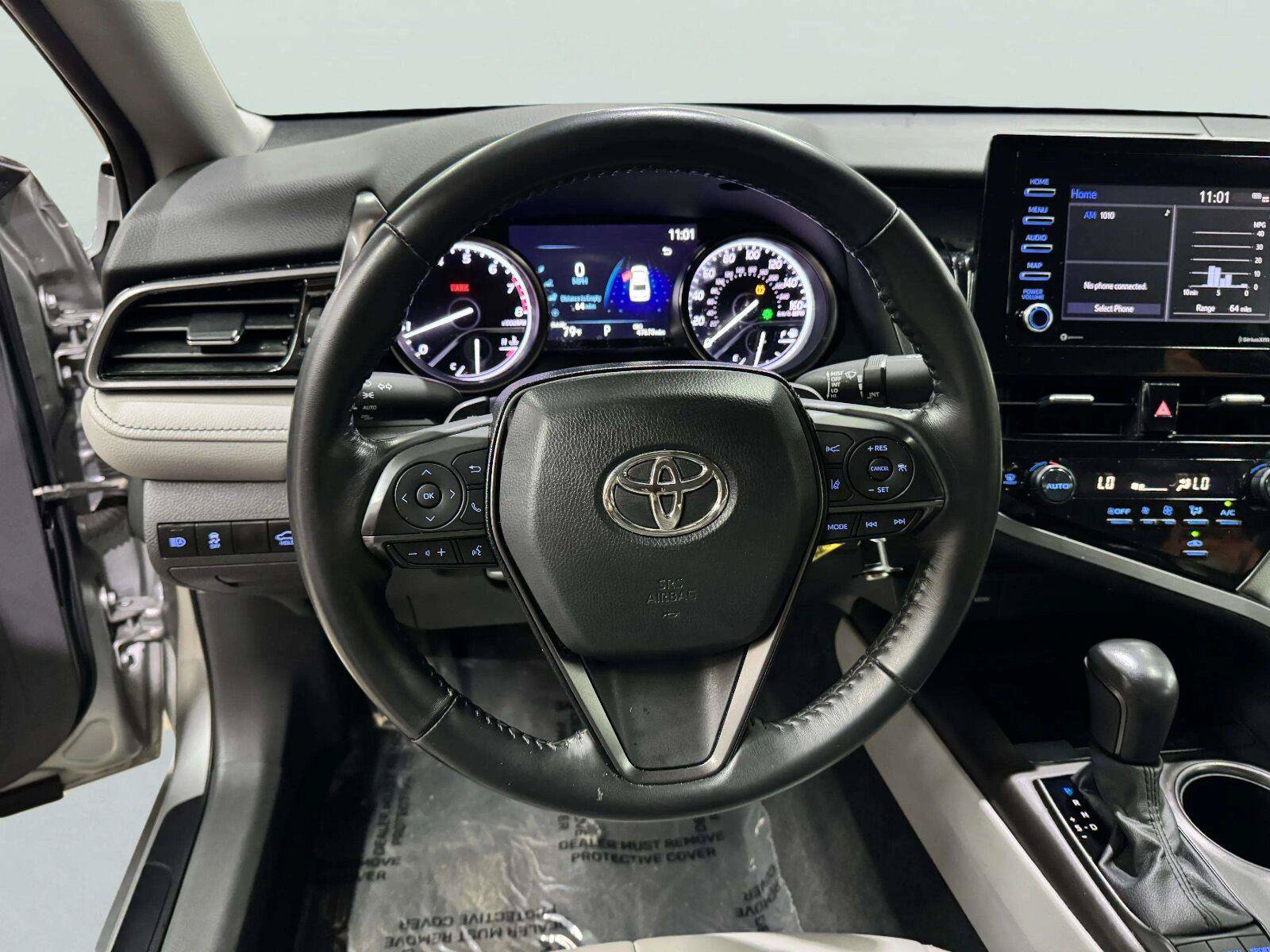 Used 2023 Toyota Camry SE AWD/4WD image 15