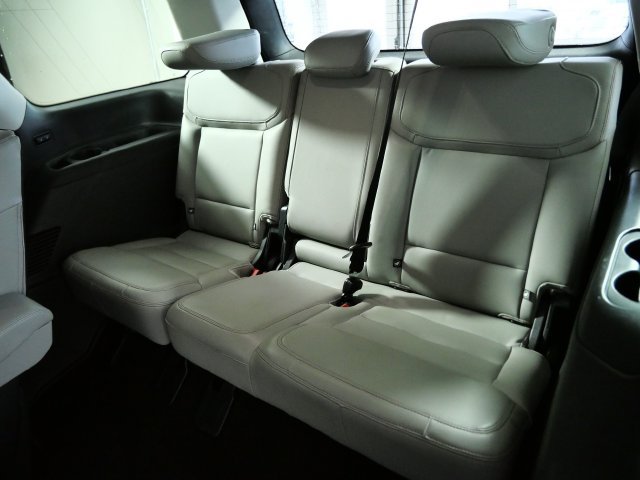 Certified 2025 Ford Expedition Active AWD/4WD image 15