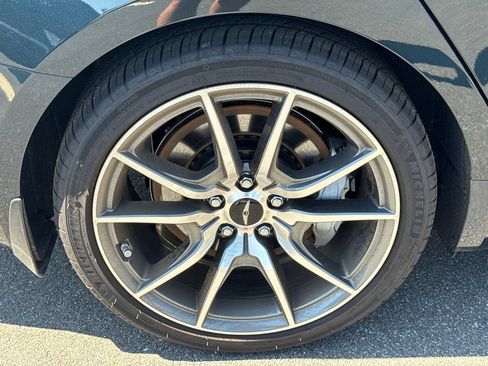 Used 2025 Genesis G70 2.5T AWD/4WD image 20