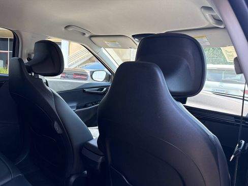 Used 2025 Kia EV6 Wind RWD image 16