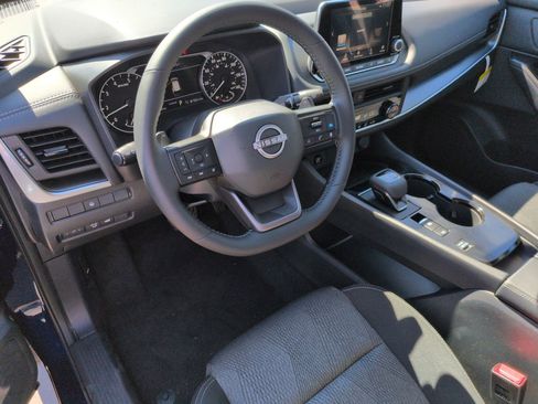 New 2026 Nissan Rogue SV FWD image 2