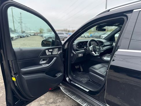 Used 2023 Mercedes-Benz GLS 63 AMG 4MATIC w/ Warmth & Comfort Package image 16